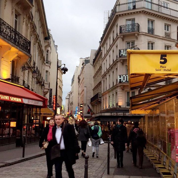 Meet your Posher, Sandra - Picture 5 of 7